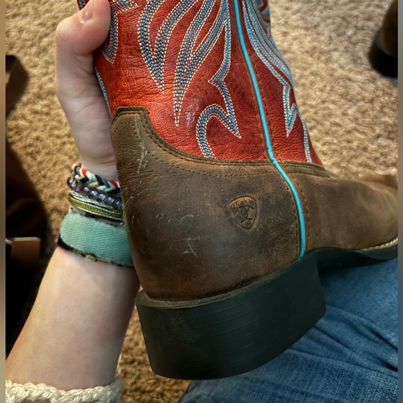 Ariat Women’s Size 9 Width B - Round Up Ryder Cowboy Boots - Picture 9 of 13